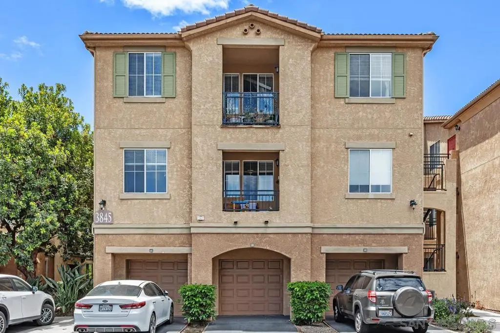 Condominium for sale at 3845 Elijah 624, San Diego, CA featuring 2 beds and 2 baths