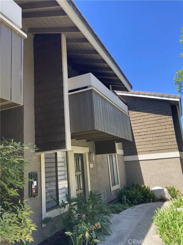 Condominium for sale at 192 Streamwood, Irvine, CA featuring 2 beds and 1 bath