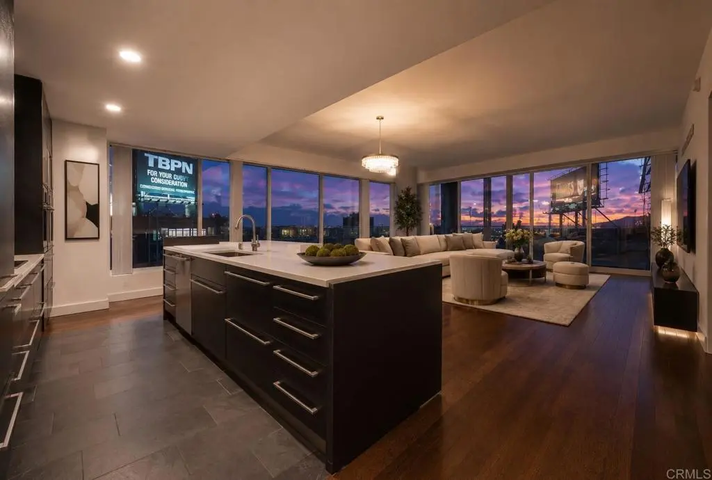 Condominium for sale at 6250 Hollywood Boulevard 12H, Los Angeles, CA featuring 2 beds and 3 baths