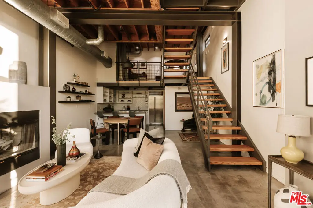 208 S Venice Boulevard A, Venice, CA — listing photo 1