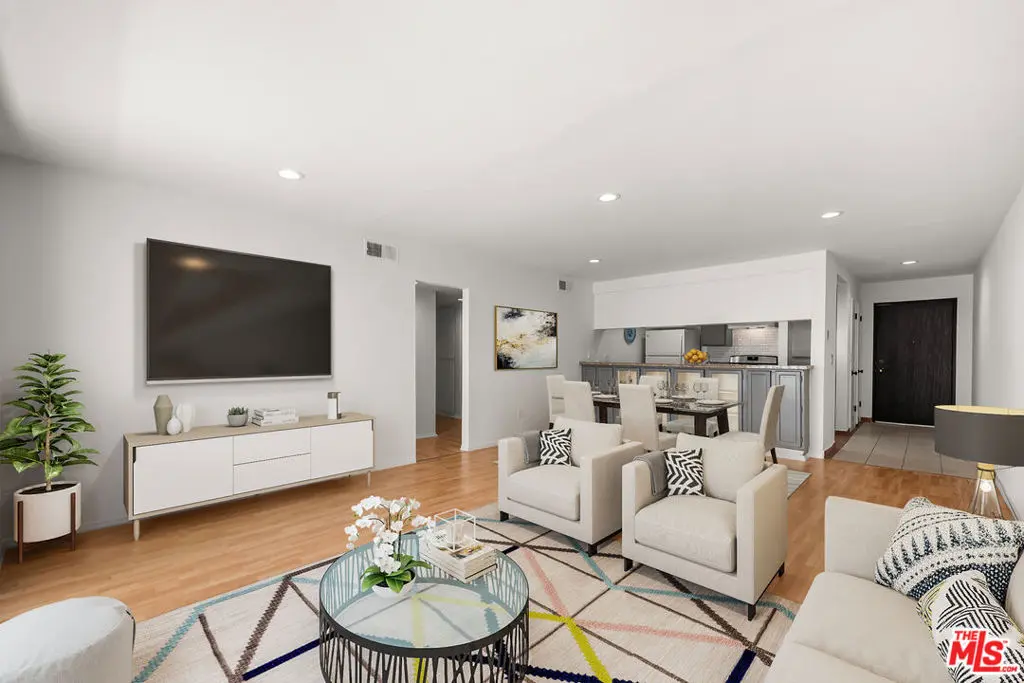 Condominium for sale at 444 S Gramercy Place 10, Los Angeles, CA featuring 2 beds and 2 baths