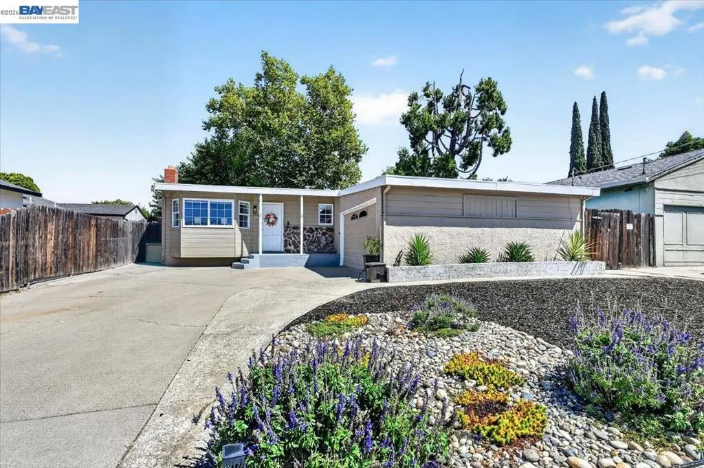 Single Family Residence for sale at 982 Ventura Ave, Livermore, CA featuring 3 beds and 2 baths