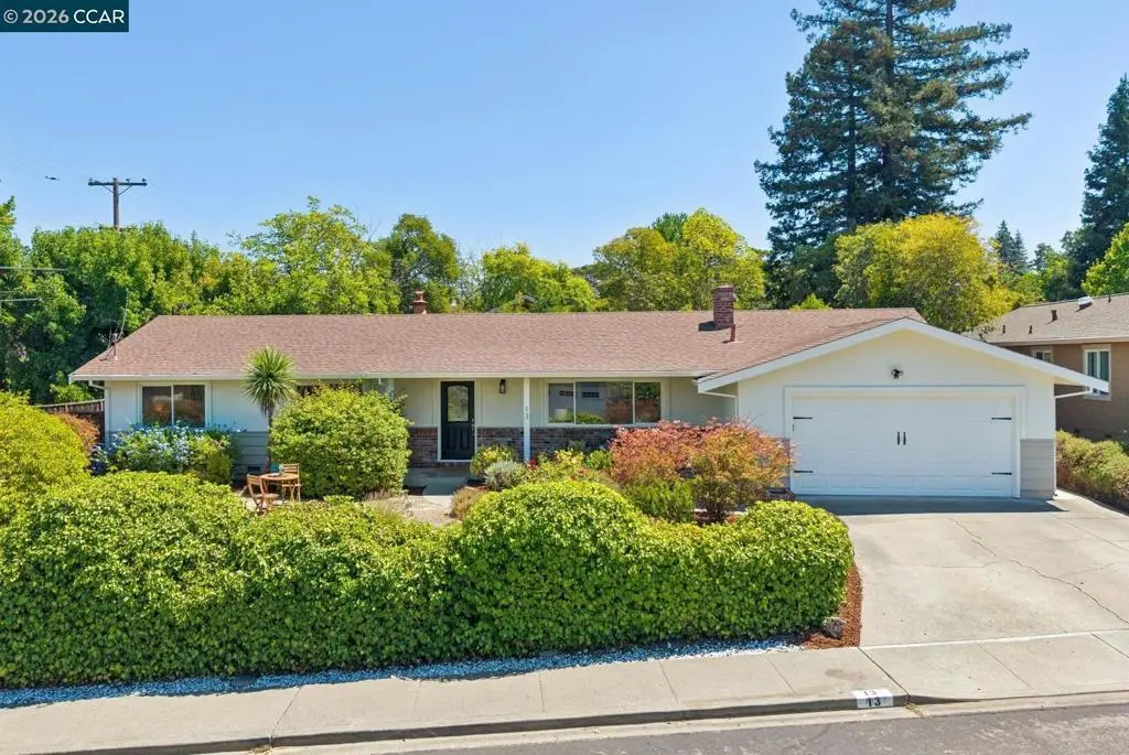 Single Family Residence for sale at 13 Anne Ct, Walnut Creek, CA featuring 4 beds and 2 baths