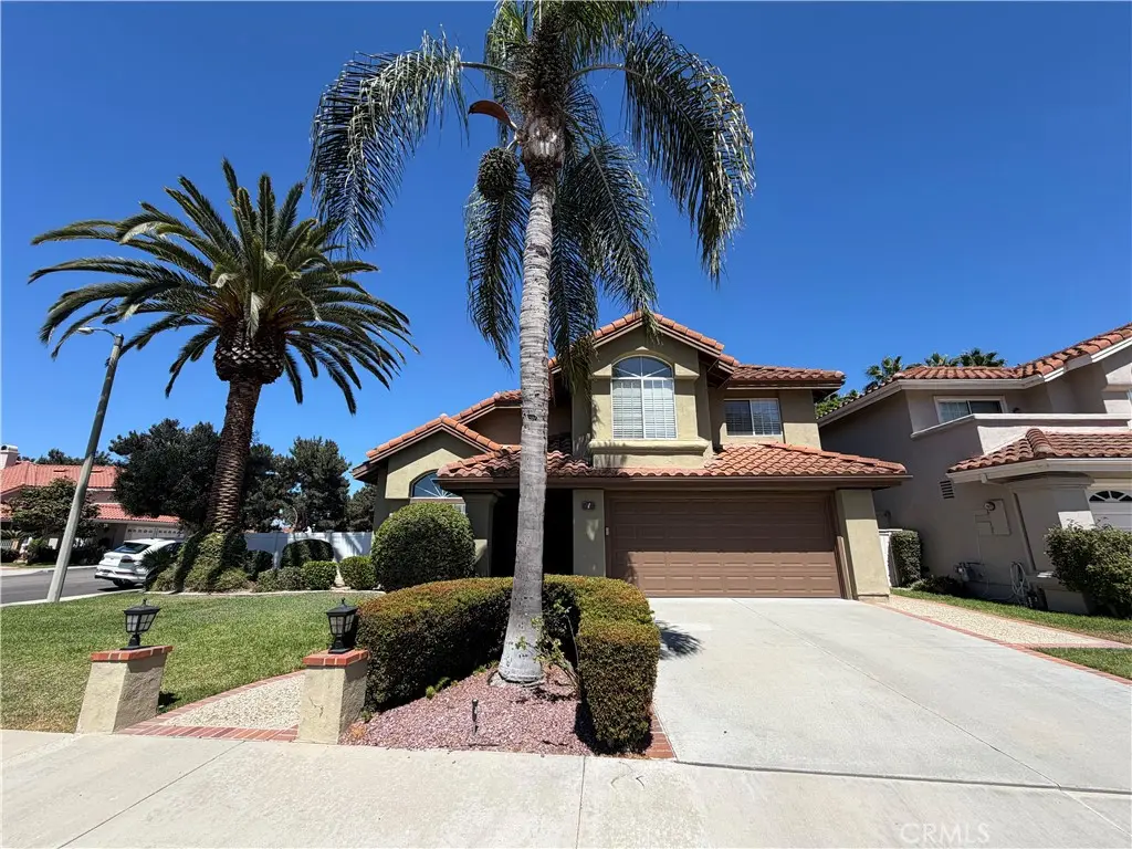 Residential Lease for rent at 1 Andria, Irvine, Orange County, CA featuring 4 beds and 3 baths