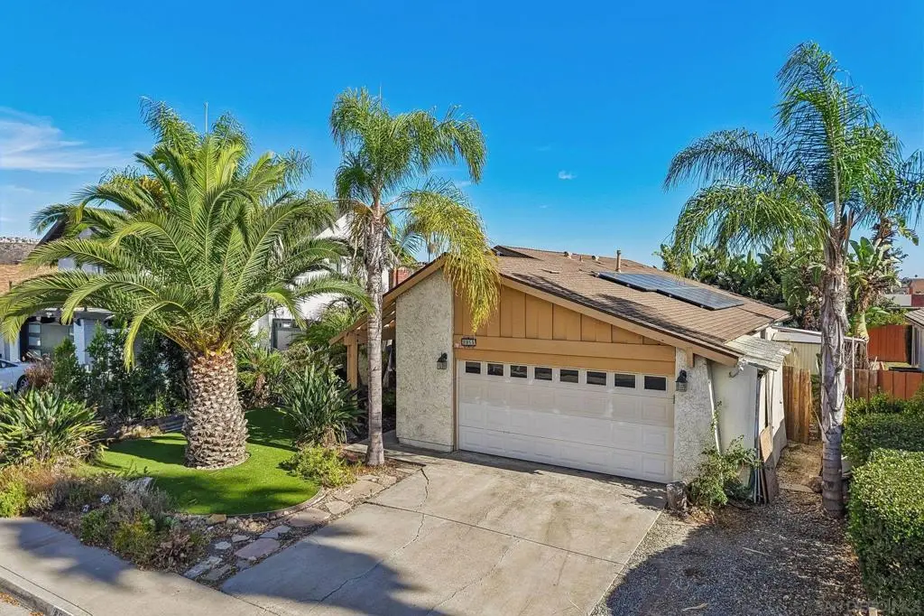 8869 Menkar Rd, San Diego, CA — listing photo 1