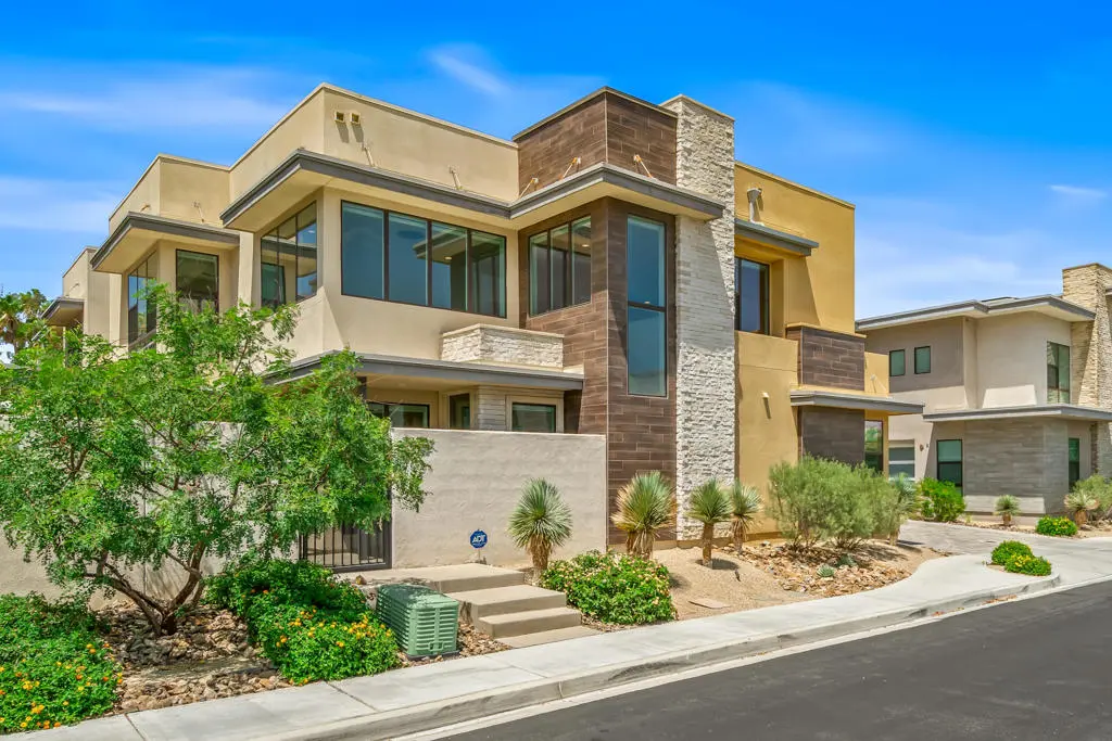 2720 Dancing Sands Drive, Palm Springs, CA — listing photo 1