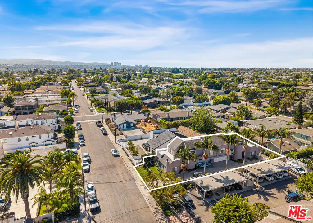 181 Cecil Place, Costa Mesa, CA — listing photo 1