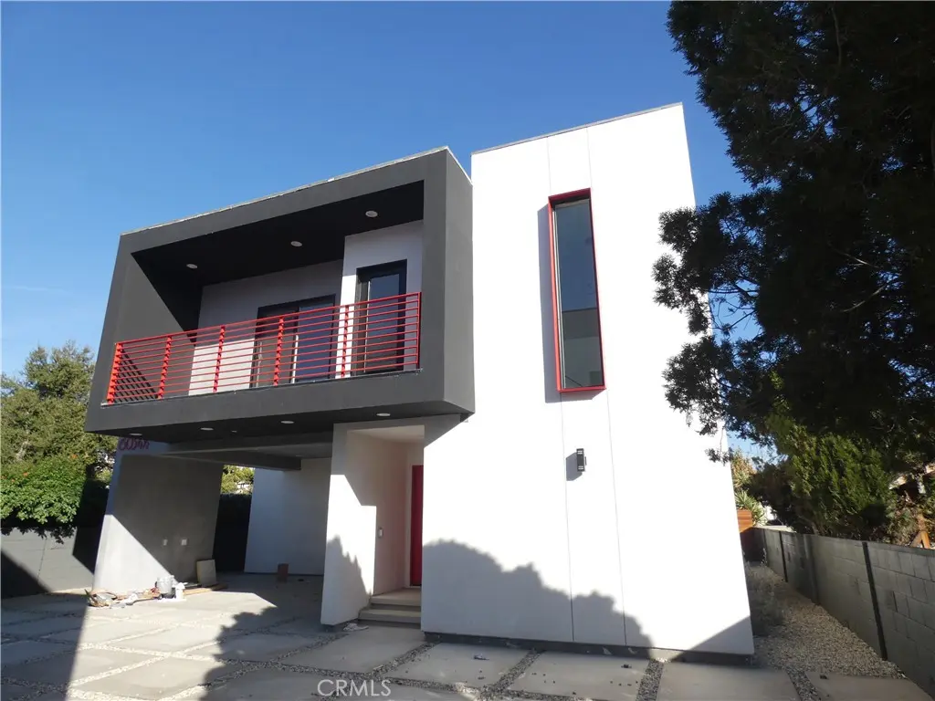 6034 Craner Avenue, North Hollywood, CA — listing photo 1
