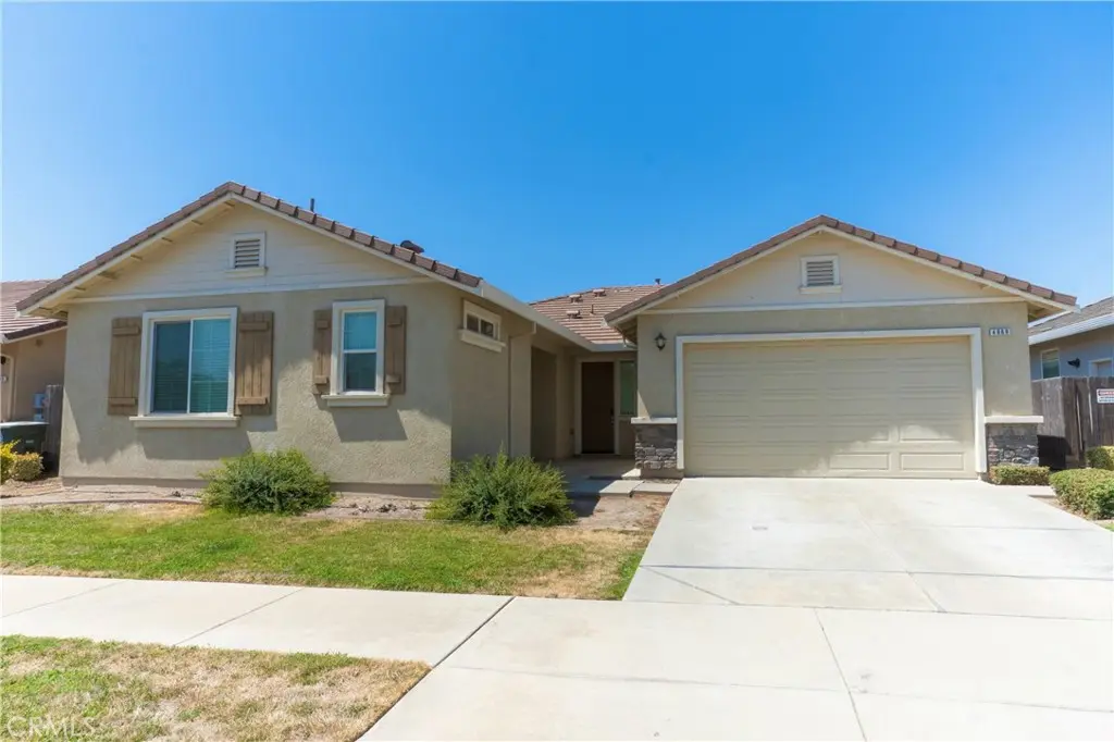 4869 Langley Way, Merced, CA — listing photo 1