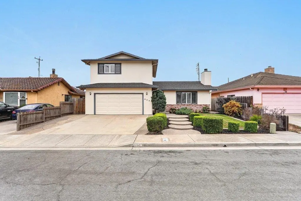 Single Family Residence for sale at 929 Lake Village Drive, Watsonville, CA featuring 3 beds and 3 baths