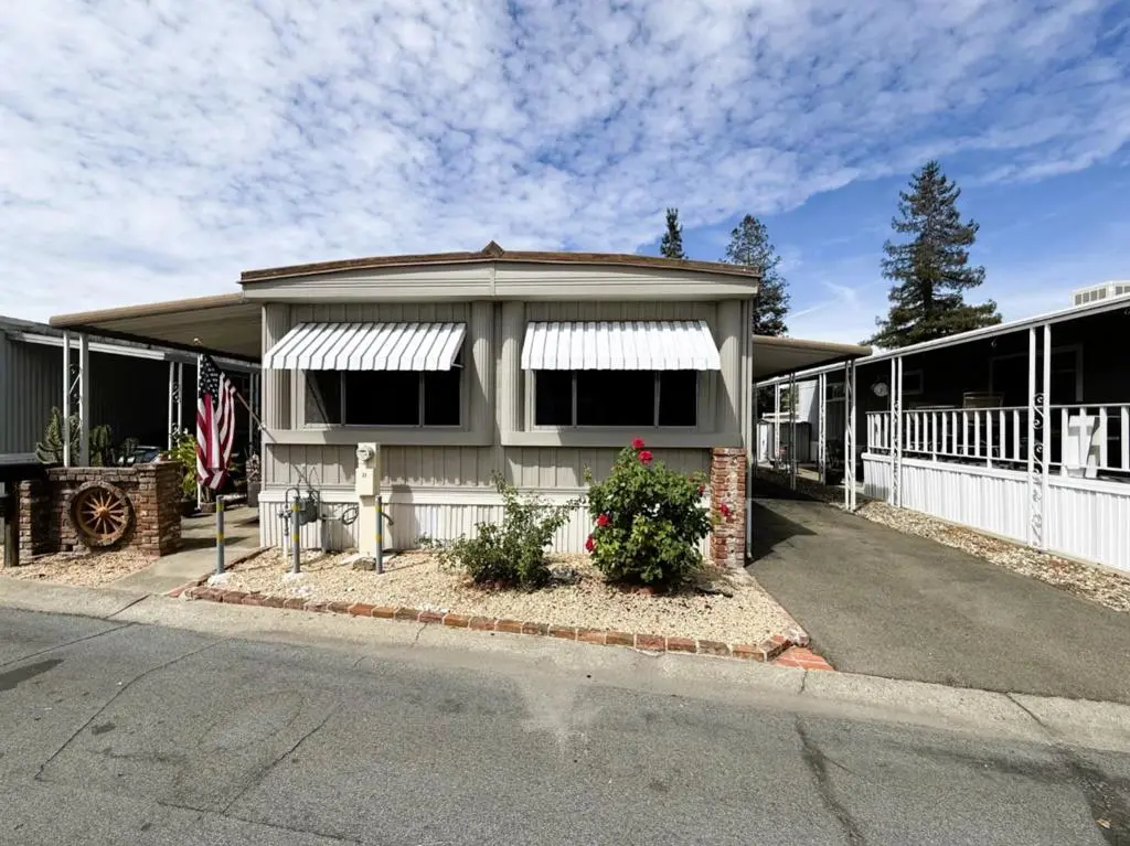 Manufactured In Park for sale at 2150 Almaden Road 31, San Jose, CA featuring 2 beds and 2 baths