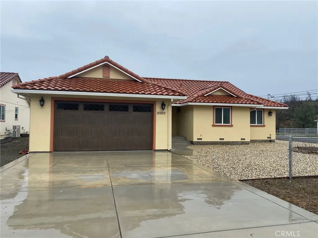 Residential Lease for rent at 15930 Young Street, Middletown, Lake County, CA featuring 3 beds and 2 baths