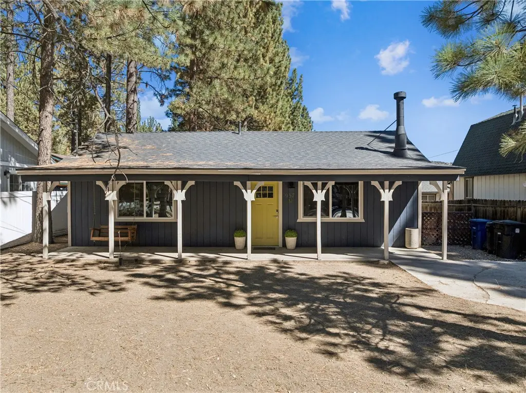 937 E Fairway, Big Bear City, CA — listing photo 1