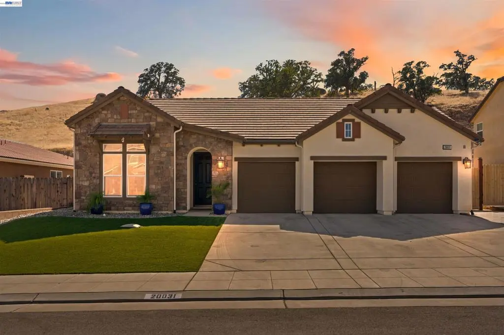 20031 Genteel Dr, Friant, CA — listing photo 1