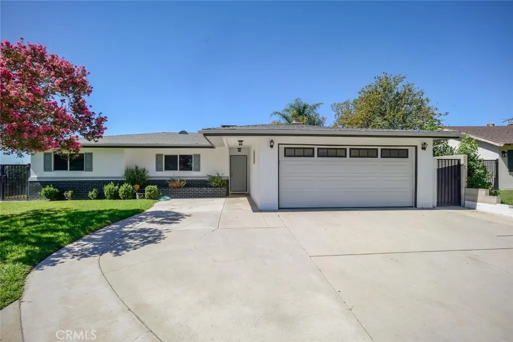 Single Family Residence for sale at 3803 Piedmont, Highland, CA featuring 3 beds and 2 baths