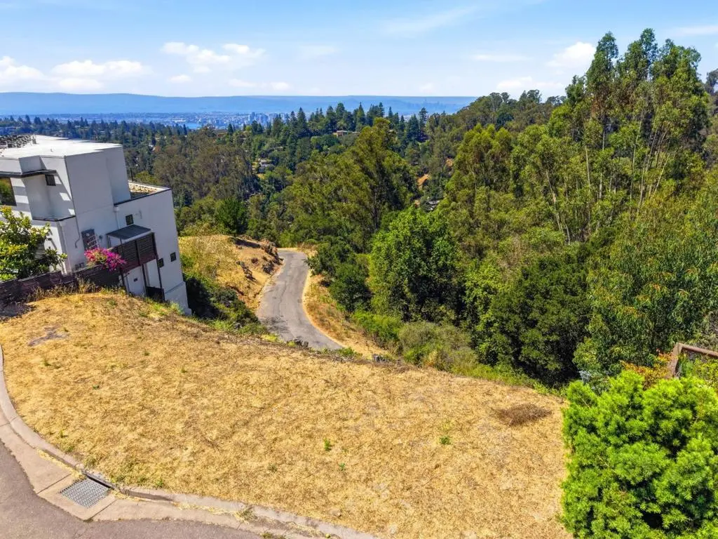 21 Jewel Court, Oakland, CA — listing photo 1