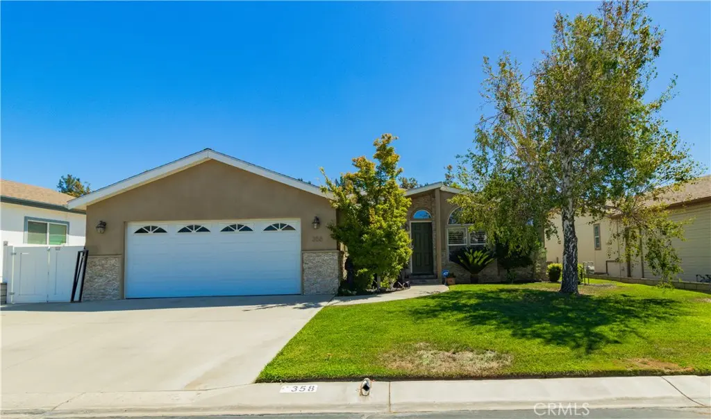 10961 Desert Lawn Dr (358 Redwood) 358, Calimesa, CA — listing photo 1