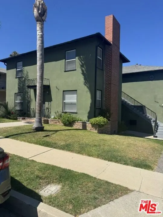 Residential Lease for rent at 5612 Edgemar Avenue, Los Angeles, Los Angeles County, CA featuring 3 beds and 2 baths