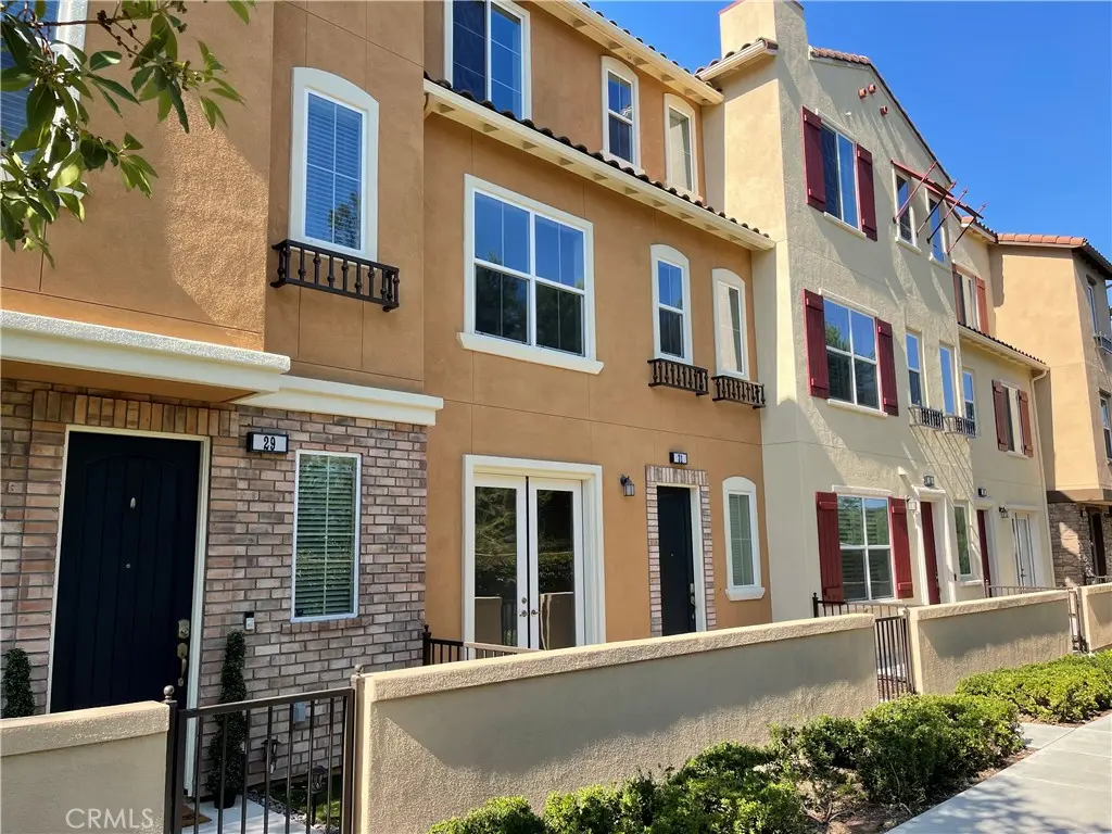 31 Aliso Ridge, Mission Viejo, CA — listing photo 1