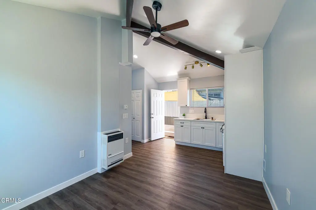 506 E Hemlock Street, Oxnard, CA — listing photo 1