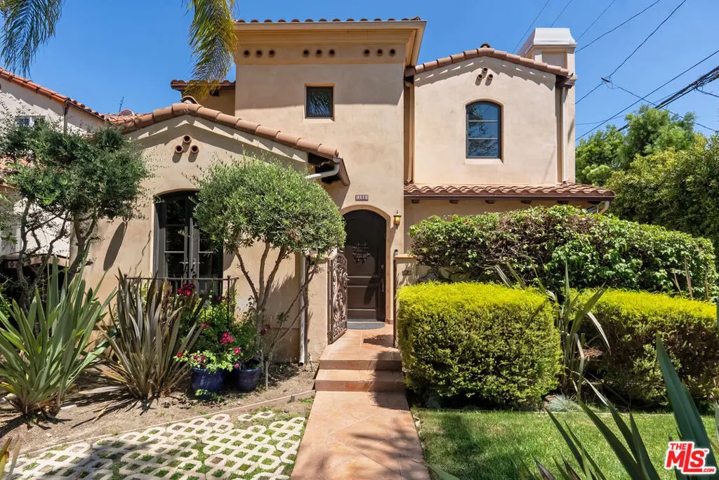 360 S Crescent Drive, Beverly Hills, CA — listing photo 1