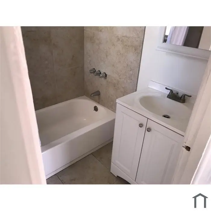 Residential Lease for rent at 246 N Alvarado Street, Los Angeles, Los Angeles County, CA featuring 1 bed and 1 bath