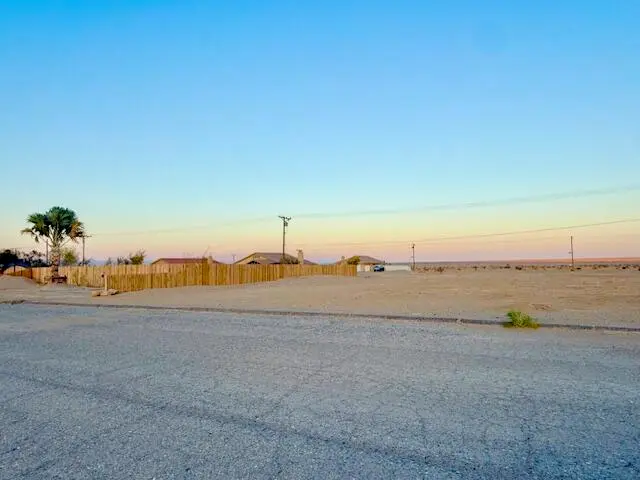 1313 Riviera Circle, Thermal, CA — listing photo 1
