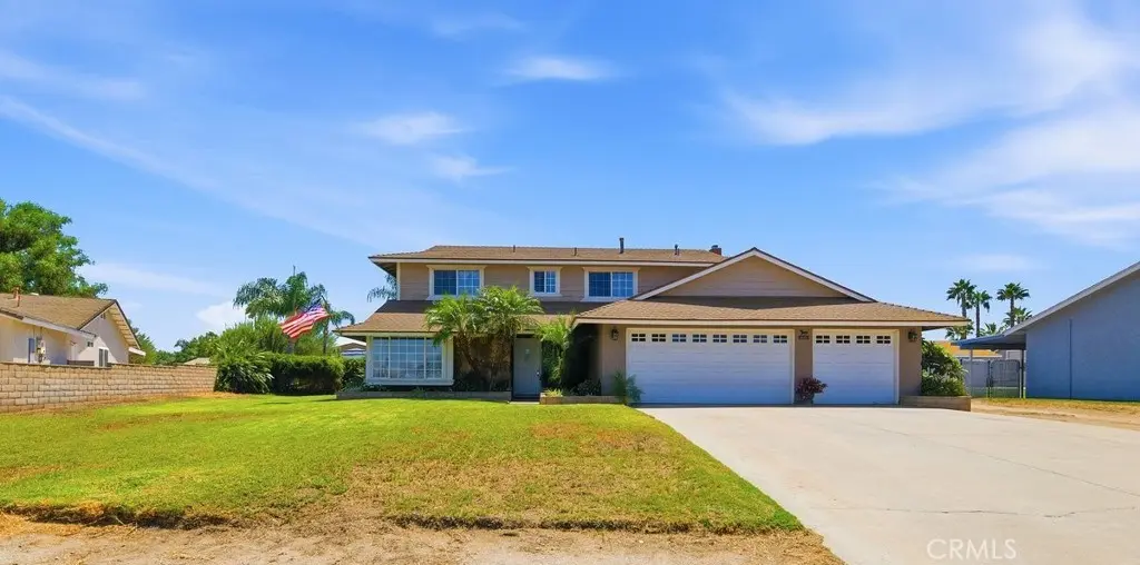Single Family Residence for sale at 11518 RANGE VIEW, Jurupa Valley, CA featuring 4 beds and 3 baths
