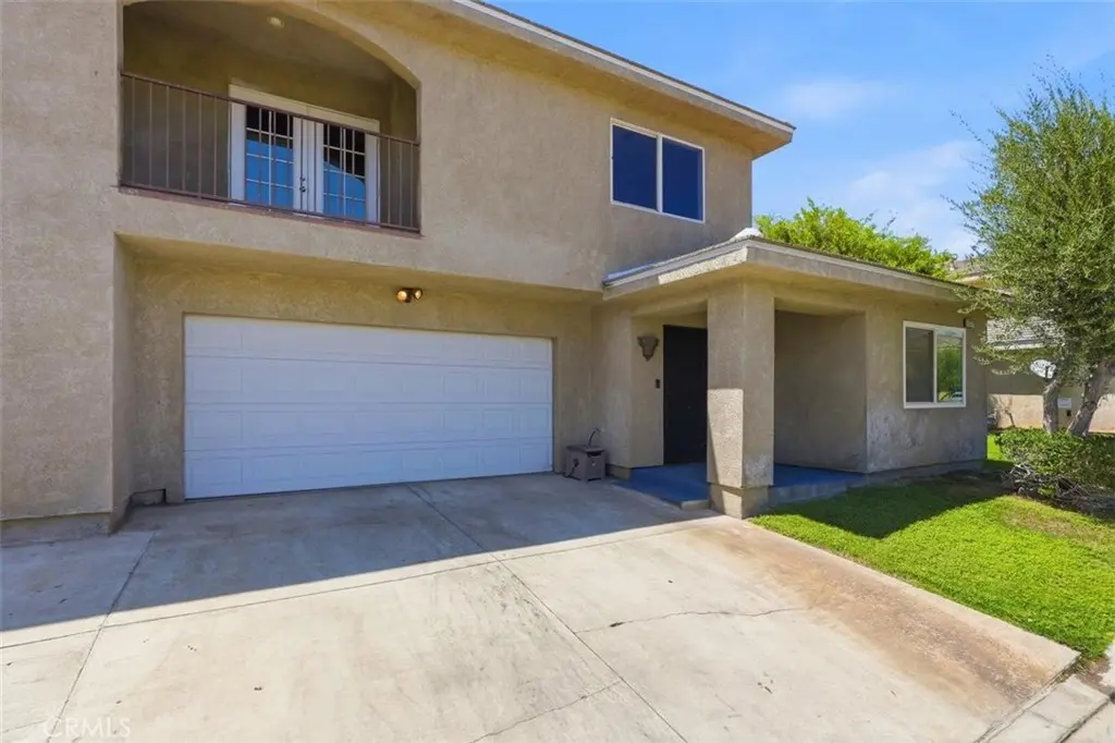 Condominium for sale at 33275 Campus Lane, Cathedral City, CA featuring 4 beds and 3 baths