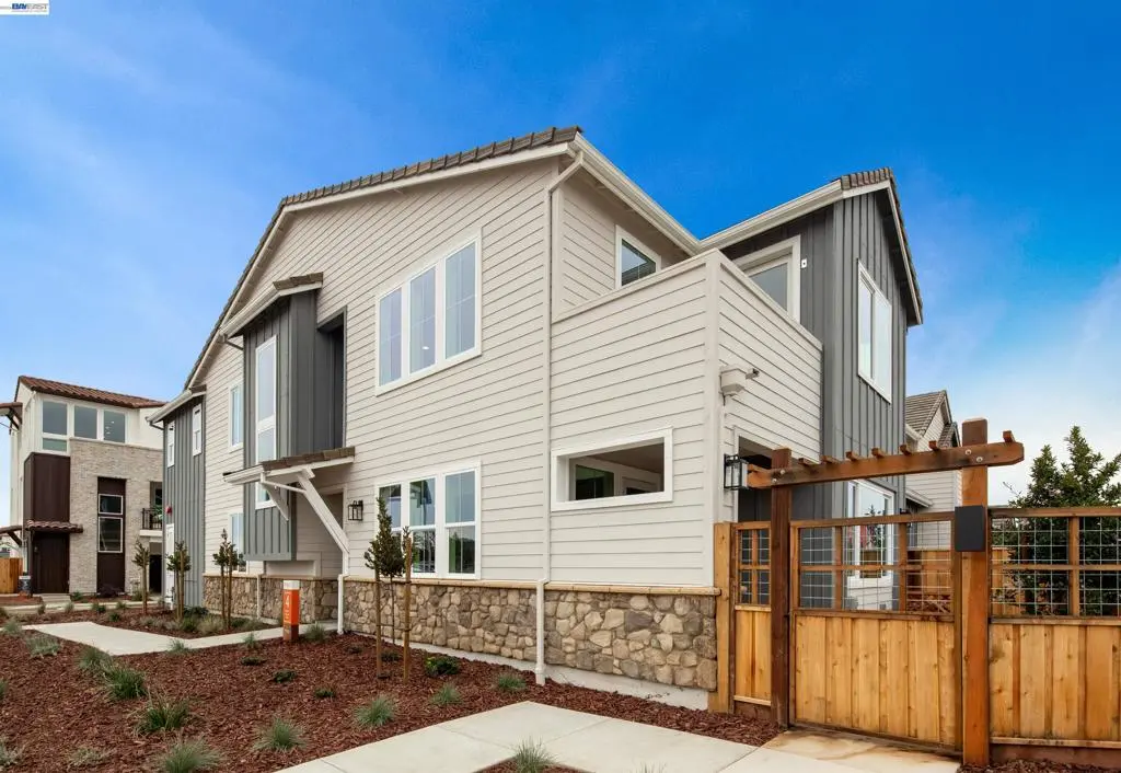 Condominium for sale at 173 Gali Way 2404, Napa, CA featuring 4 beds and 3 baths