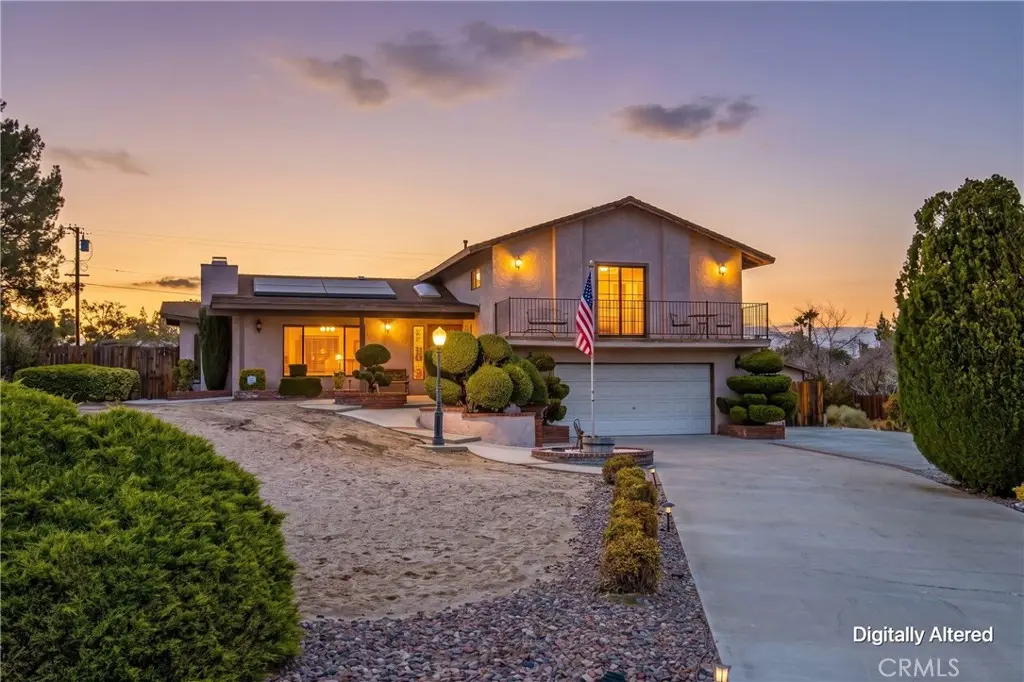 14605 Kokomo, Apple Valley, CA — listing photo 1