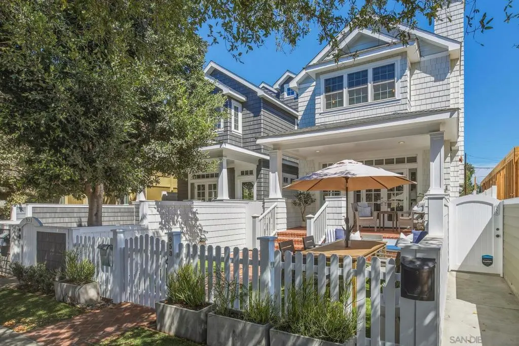 Single Family Residence for sale at 953 E Ave, Coronado, San Diego County, CA featuring 3 beds and 4 baths