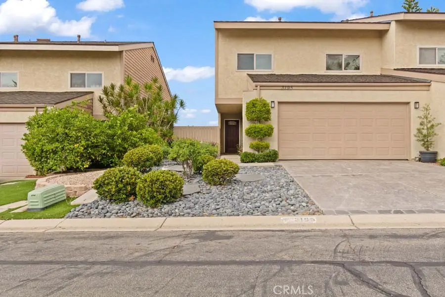 3195 Sunburst, Thousand Oaks, CA — listing photo 1