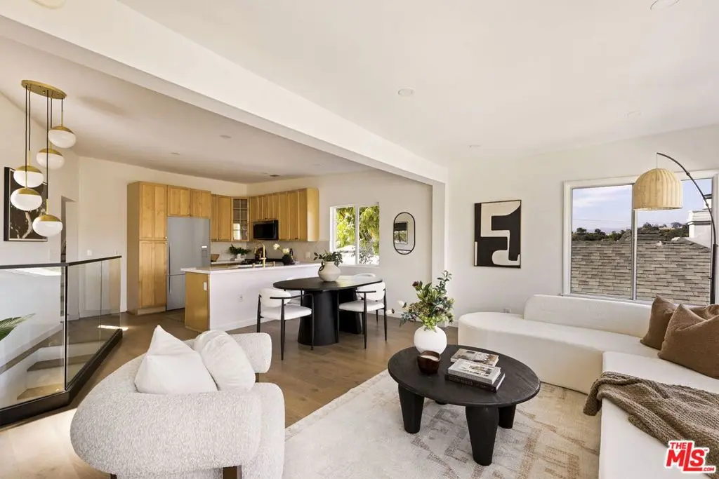 Single Family Residence for sale at 6837 Cahuenga Park Trail, Los Angeles, CA featuring 2 beds and 3 baths