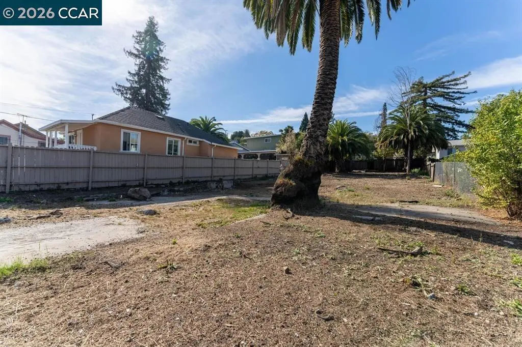 2011 Sacramento St, Vallejo, CA — listing photo 1