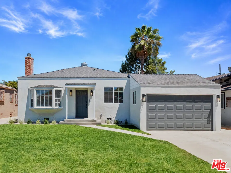 Single Family Residence for sale at 9470 Harvard Boulevard, Los Angeles, CA featuring 3 beds and 2 baths