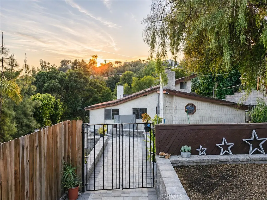 11899 East, Sylmar, CA — listing photo 1