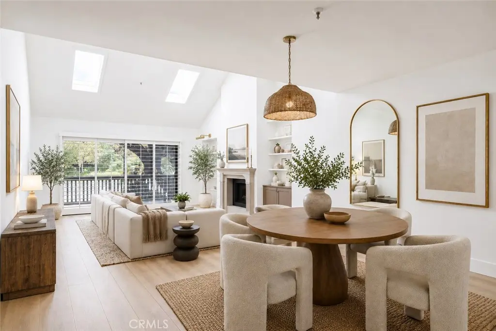 55 Sea Island, Newport Beach, CA — listing photo 1