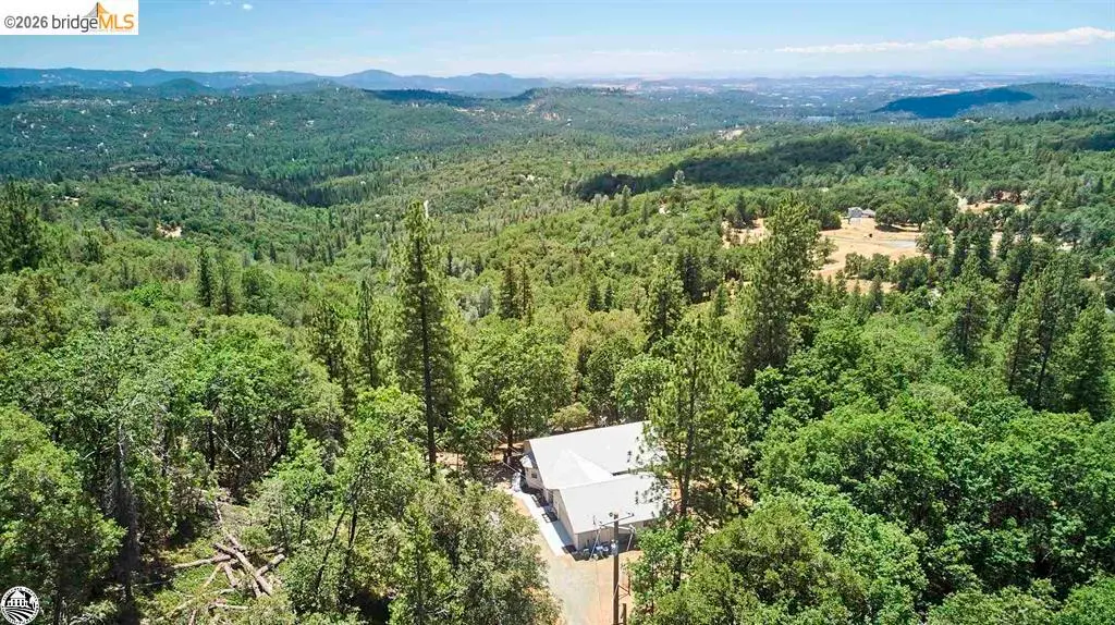 16620 Charles Otter Dr, Sonora, CA — listing photo 1