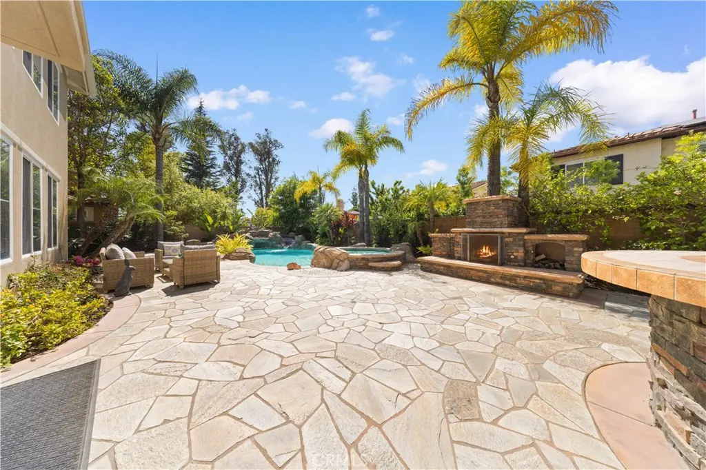 Single Family Residence for sale at 5 Plumbago, Irvine, CA featuring 5 beds and 4 baths