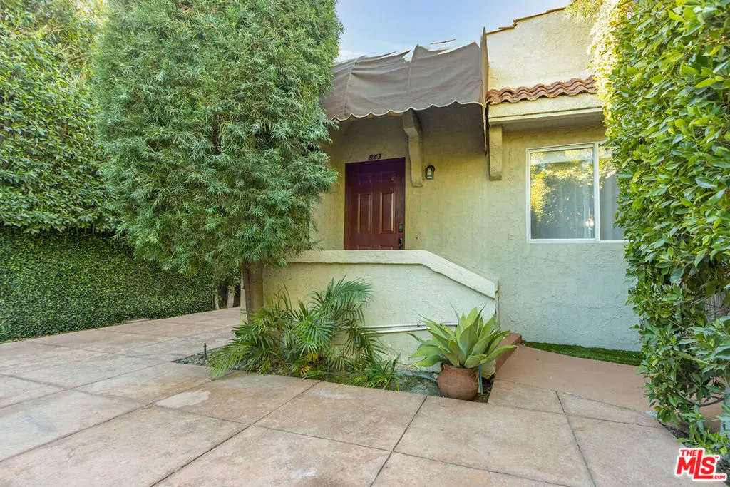 843 N Ogden Drive, Los Angeles, CA — listing photo 1