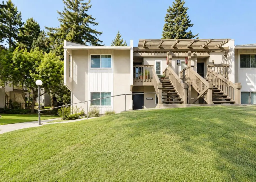 Condominium for sale at 37218 Yolo Terrace, Fremont, CA featuring 2 beds and 2 baths
