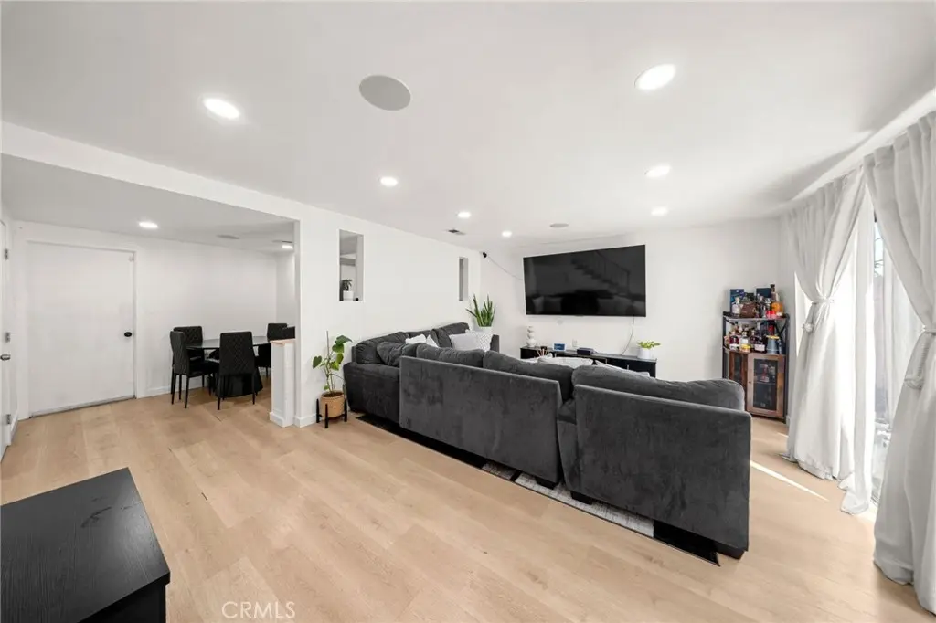 2729 Central Avenue H, El Monte, CA — listing photo 1