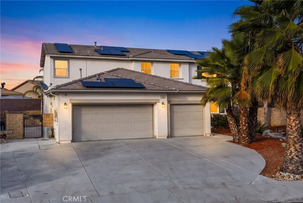 Single Family Residence for sale at 33286 Mesolite, Menifee, CA featuring 4 beds and 3 baths