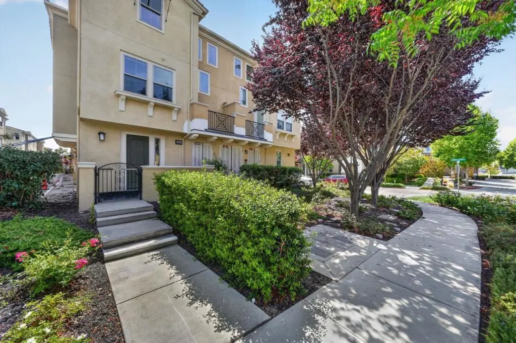 Condominium for sale at 318 Expedition Lane, Milpitas, CA featuring 2 beds and 3 baths