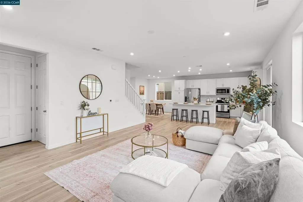 Single Family Residence for sale at 953 Arneis Ave, Manteca, CA featuring 4 beds and 3 baths