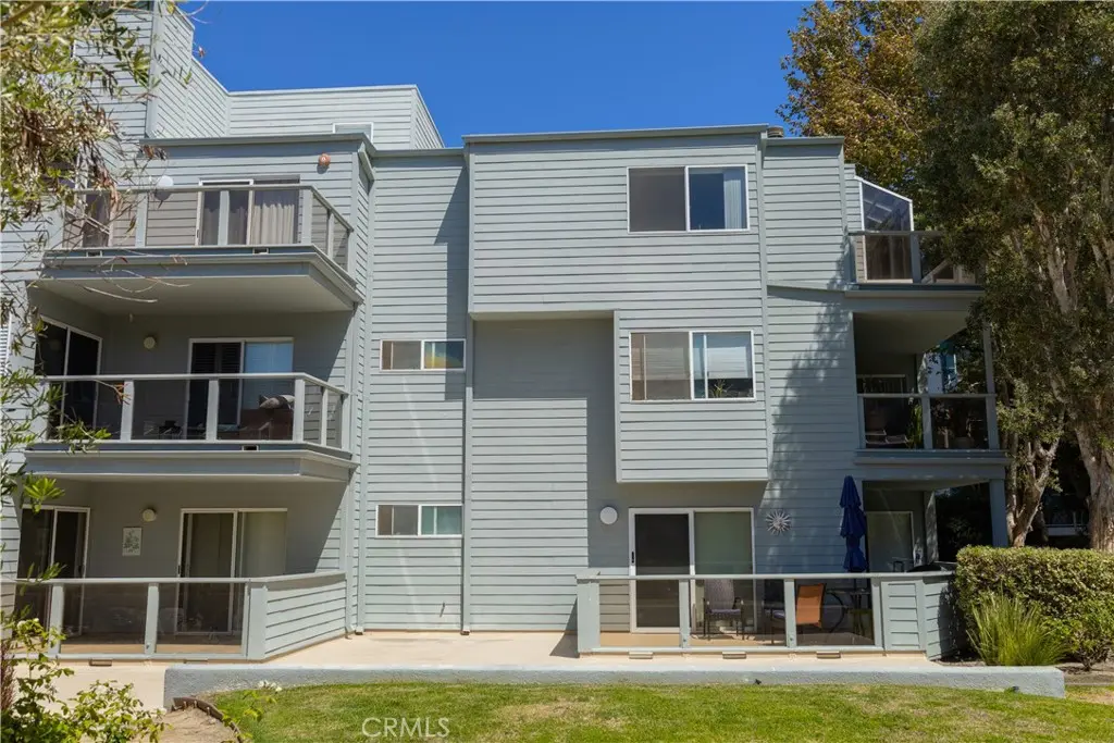 210 The Village 305, Redondo Beach, CA — listing photo 1