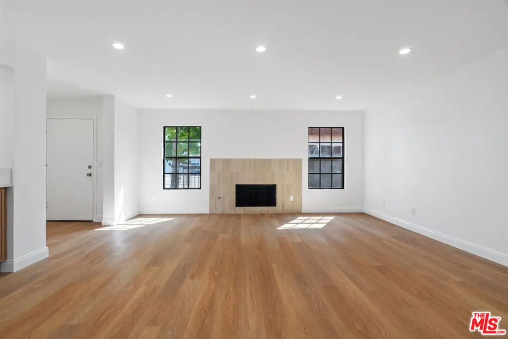 2541 Stoner Avenue 2, Los Angeles, CA — listing photo 1