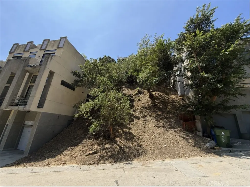723 museum Drive, Los Angeles, CA — listing photo 1