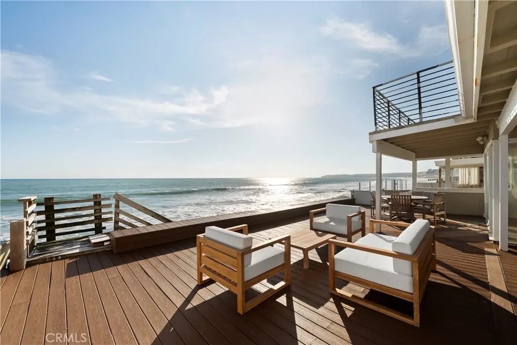 Single Family Residence for rent at 35661 Beach Road, Dana Point, CA featuring 4 beds and 4 baths
